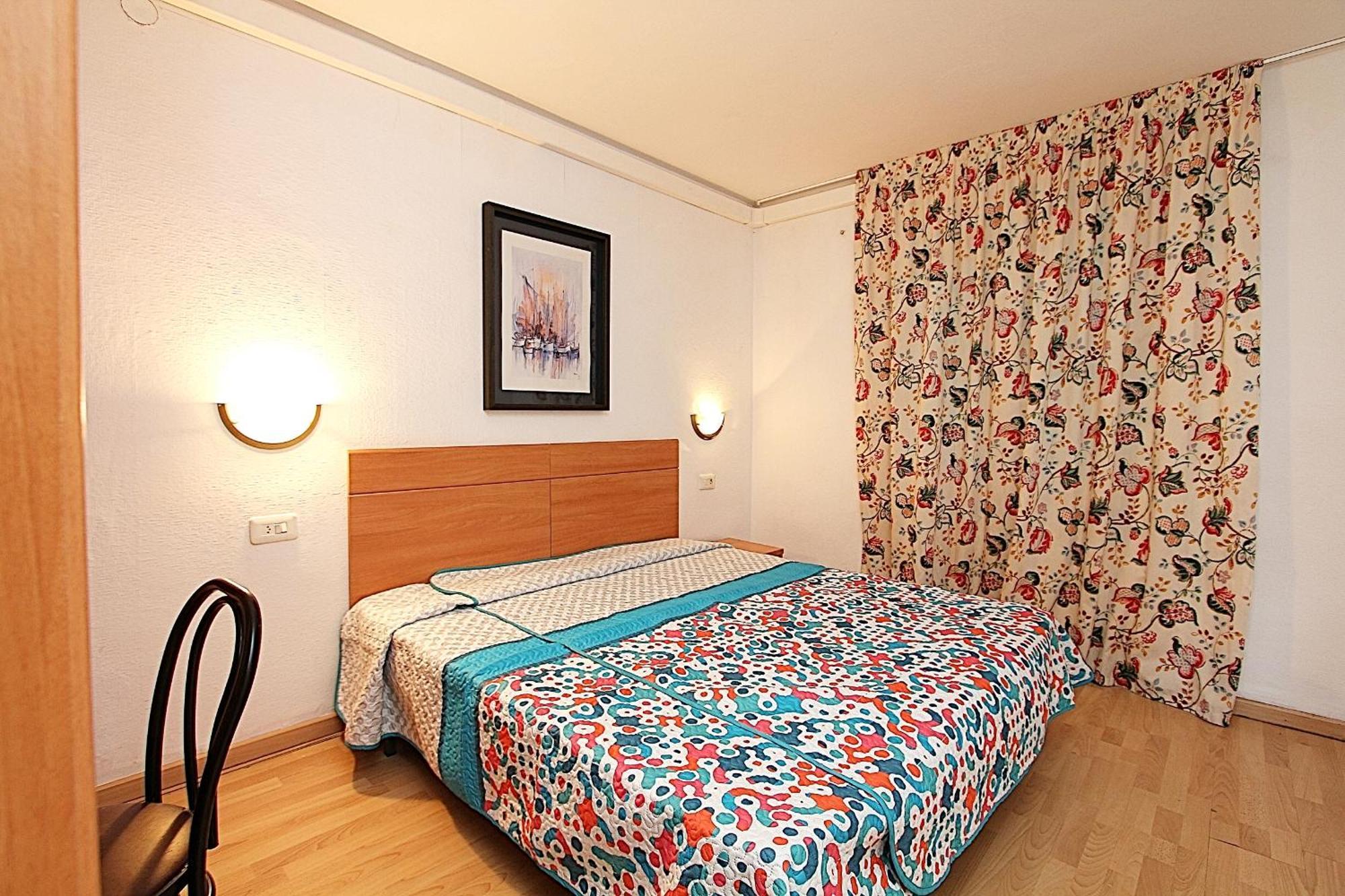 Apartaments Nàutic Lloret de Mar Chambre photo